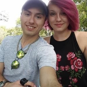 Meet your Posher, Nicholas